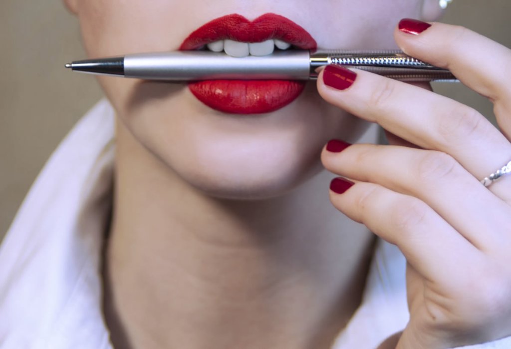 How to Write A Sugar Baby Bio? (The Ultimate Guide 2022) Victoria Milan